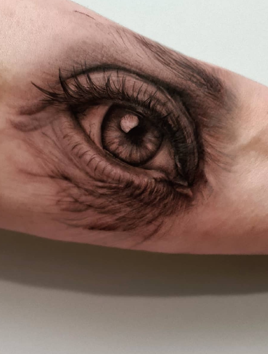 Realistic Tattoo