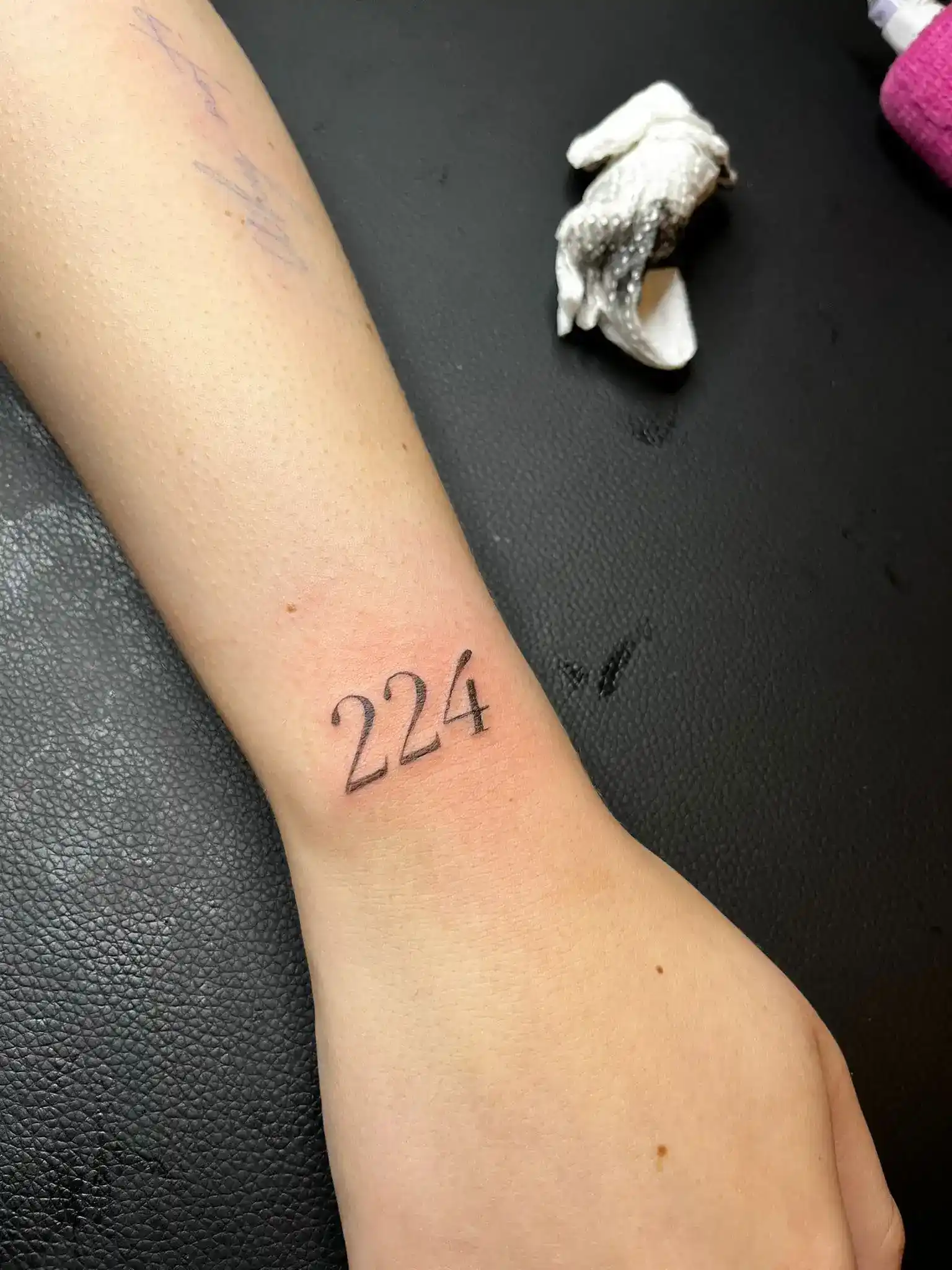 Tattoo Training - Lara's Schrift Design im Tattoo Unterricht erstellt